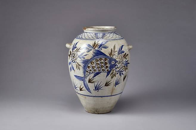 물고기 문양이 그려진 해주항아리 [국립민속박물관 제공. 재판매 및 DB 금지]