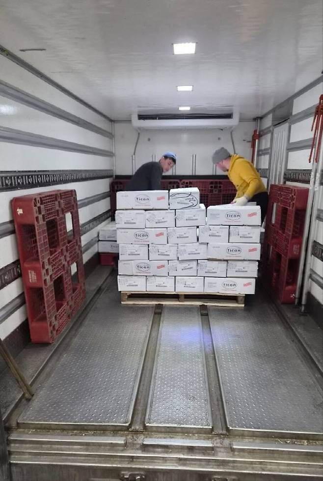 에이스냉장 외국인 직원들. (사진=에이스냉장)