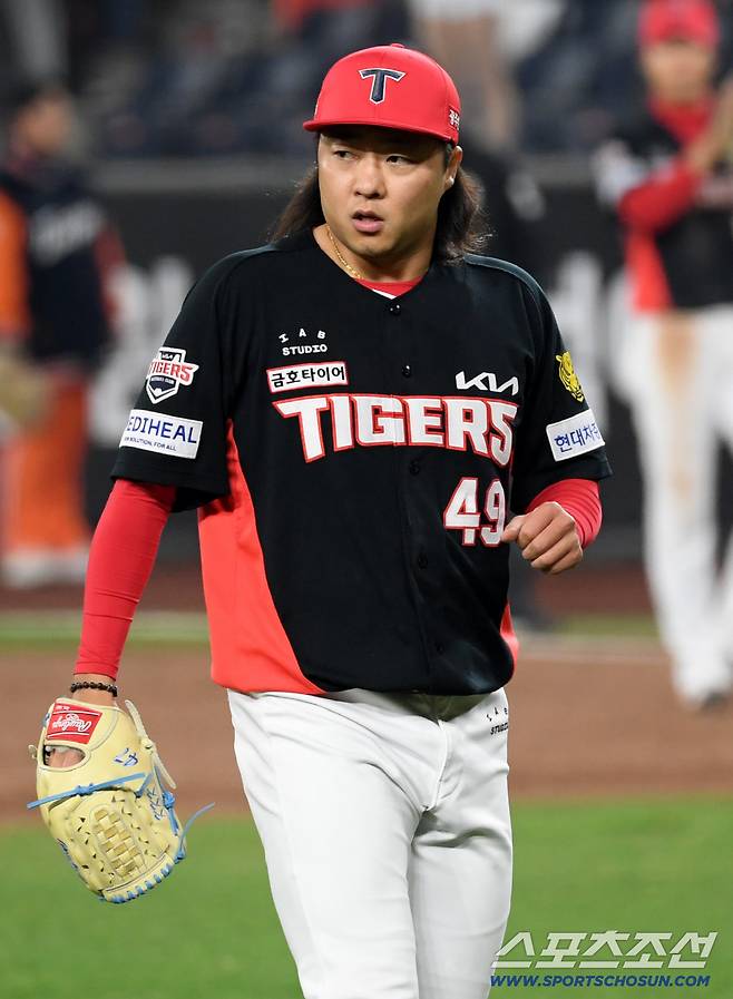 10일 대전 한화생명볼파크에서 열린 한화와 KIA의 경기. KIA 김범수가 숨을 고르고 있다. 대전=박재만 기자 pjm@sportschosun.com/2026.04.10/