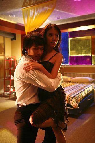 김정우 감독은 장항준 감독의 '전투의 매너'에 맞서 '색다른 동거'를 만들었다. CJ ENM 제공