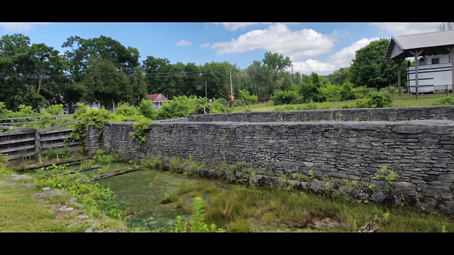 뉴욕 치테낭고 지역에 있는 이리 운하 도크 모습. ⓒ