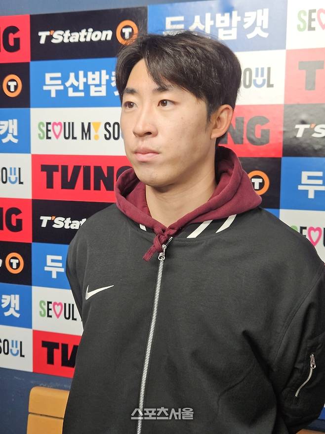 키움 배동현이 7일 서울 잠실구장에서 열린 2026 KBO리그 정규시즌 두산전 승리 후 취재진 인터뷰에 응하고 있다. 잠실 | 강윤식 기자 skywalker@sportsseoul.com