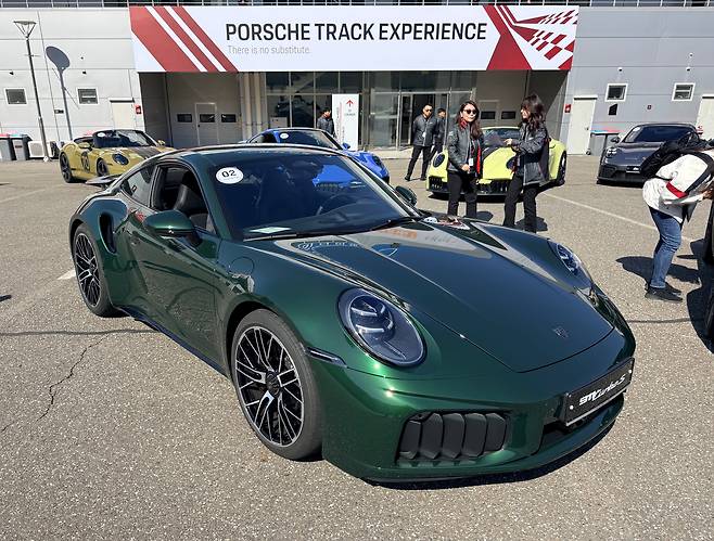 포르셰 911 터보 S 쿠페 버전./이윤정 기자