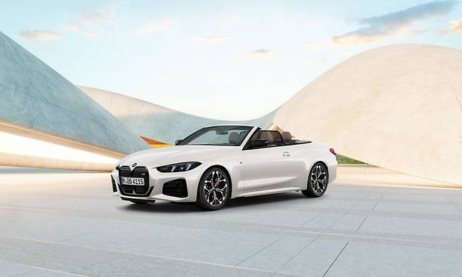 BMW M440i xDrive 컨버터블 프로 미네랄 화이트 에디션ⓒBMW코리아