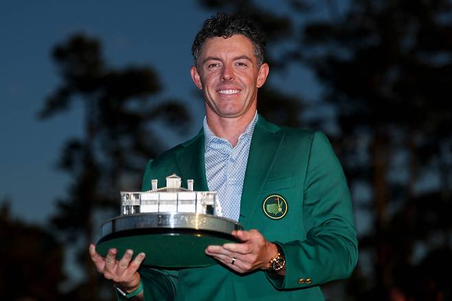 <yonhap photo-3423=""> 로리 매킬로이. AFP=연합뉴스</yonhap>