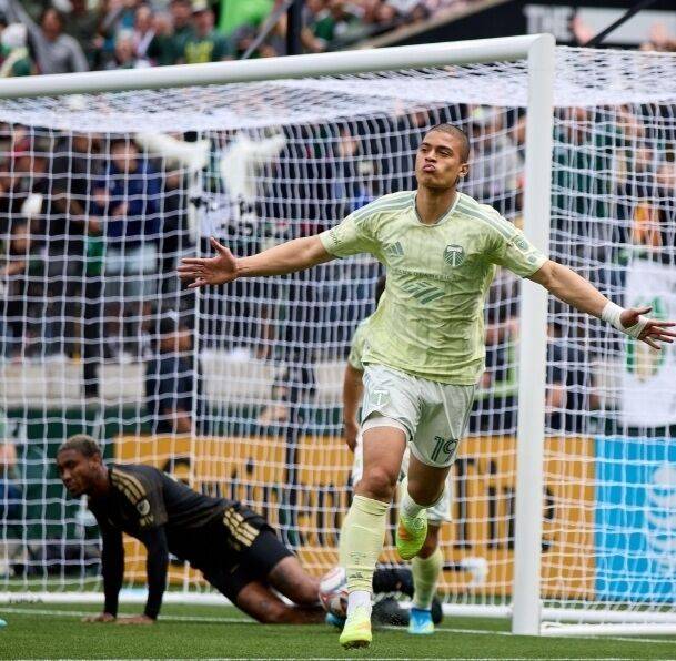 LAFC를 상대로 결승골을 터뜨린 켈시/포틀랜드