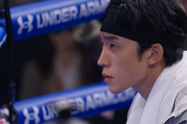 넷플릭스 시리즈 '사냥개들2'는 무대를 글로벌 불법 복싱 리그로 확장해 두 청춘 복서 김건우(우도환)와 홍우진(이상이)이 임백정(정지훈)과 맞서는 내용을 다룬다. 넷플릭스 제공