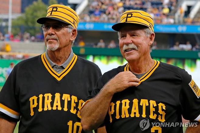 1979년 피츠버그의 WS 우승을 이끌었던 필 가너 전 감독(오른쪽) [AP=연합뉴스]
