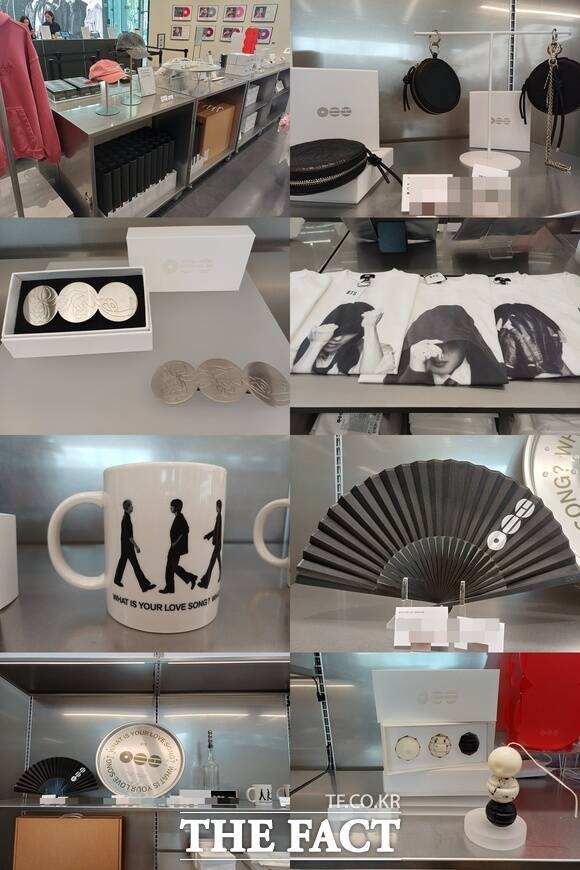 하이브는 방탄소년단의 컴백에 맞춰 국립중앙박물관과 협업한 상품을 비롯해 특별한 의미를 담은 여러 상품을 선보였다. /정병근기자