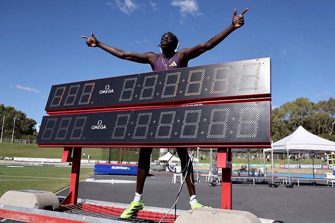 가우트 가우트(18·호주)는 12일 호주 시드니에서 열린 2026 호주육상선수권대회 남자 200m 결선에서 19초67로 결승선을 통과하며 정상에 올랐다. AFP연합뉴스
