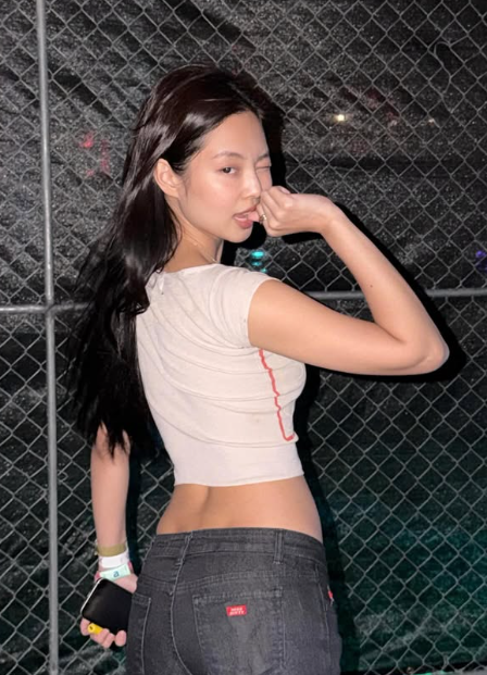 제니 인스타그램.