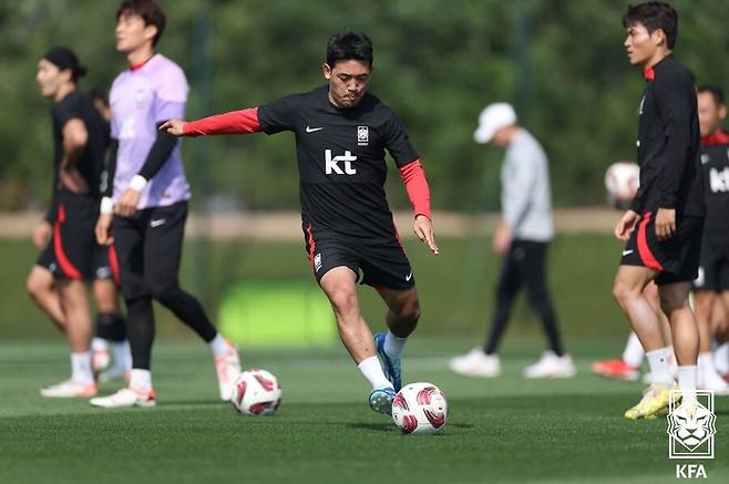 ▲ 갑작스런 귀국 이후 이기제 거취를 둘러싼 관심이 자연스레 구축됐다. K리그 이적시장이 열려 있던 만큼 국내 복귀 가능성이 유력시됐다. 하나 이기제는 다시 한 번 해외 진출 문을 두들겼다. 색다른 무대를 향한 도전 의지가 반영된 선택이었다. ⓒ대한축구협회