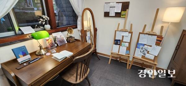 1층 필사의방 전경. /김성호기자 ksh96@kyeongin.com
