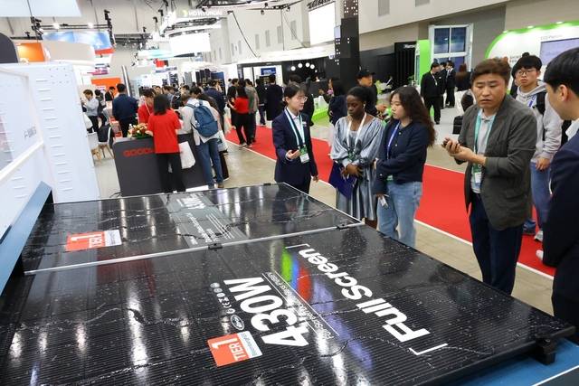 국내 최대 재생에너지 전시회인 '국제그린에너지엑스포'가 오는 22일 대구 엑스코에서 개막한다. 사진은 지난해 행사 전경. 엑스코 제공