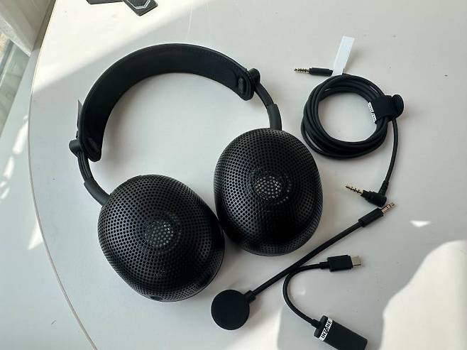 오픈형 유선 제품으로 출시된 인존 H6 에어