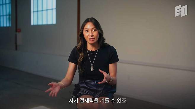 스케일 AI 공동 창업자 루시 구오가 운동의 중요성을 강조했다./사진=유튜브'EO Korea'캡처