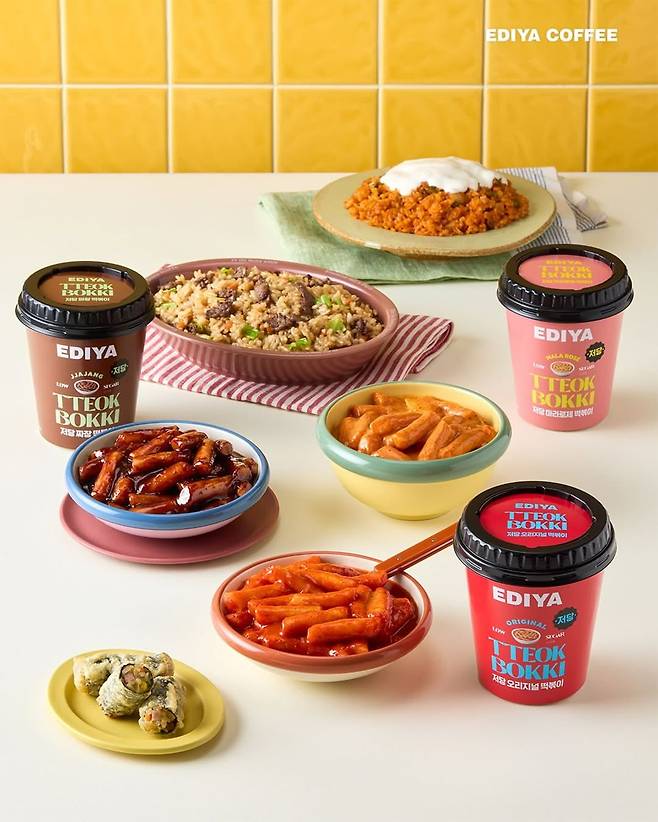 이디야커피가 출시한 간편식 5종 모습. 사진=이디야커피