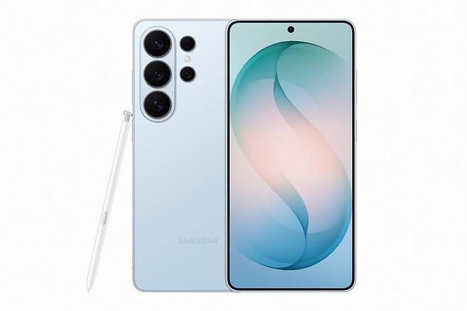 삼성전자 ‘갤럭시 S26 울트라’ 스카이블루 색상 소개 이미지 [삼성전자 제공]