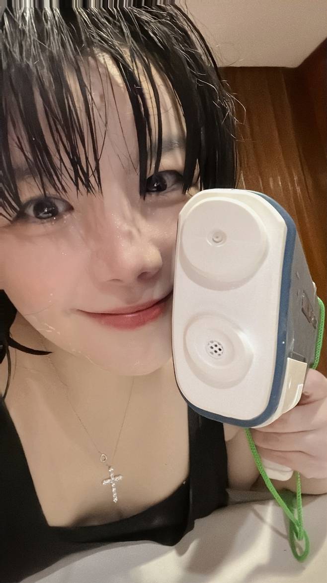 에이미 소셜미디어