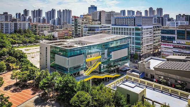 ▲ 용인 흥덕 청소년문화의집 전경. /사진제공=용인특례시