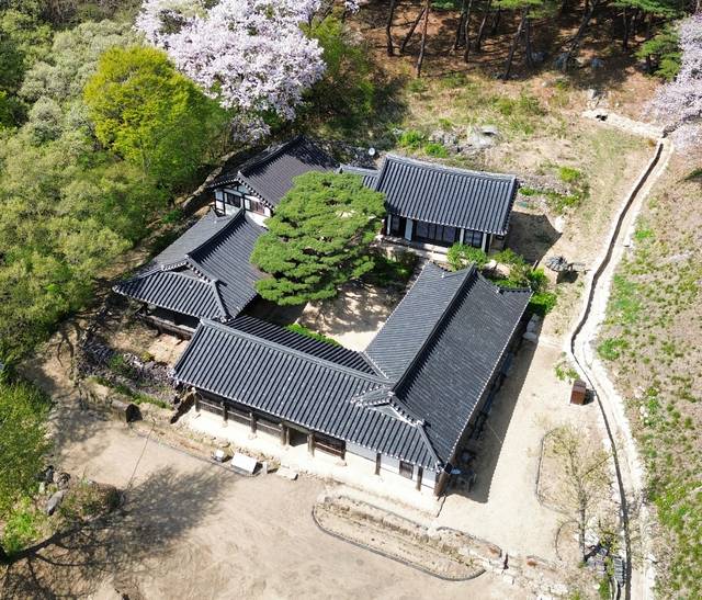 하늘에서 바라본 영산암