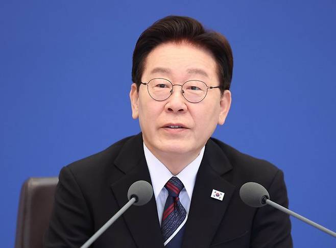 이재명 대통령이 16일 청와대에서 열린 수석보좌관회의에서 발언하고 있다. ⓒ뉴시스* 이재명