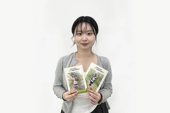 굿네이버스 ‘희망편지쓰기대회’를 계기로 해외 아동 1:1 결연 후원과 다양한 회원 자원봉사 모임에서 활동하고 있는 김경빈 씨 (굿네이버스 제공)