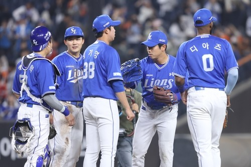 승리한 삼성 선수들 / 사진=연합뉴스