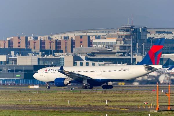 독일 프랑크푸르트 국제공항에 있는 델타항공 여객기 에어버스 A330-200 N854NW.&nbsp;사진=셔터스톡