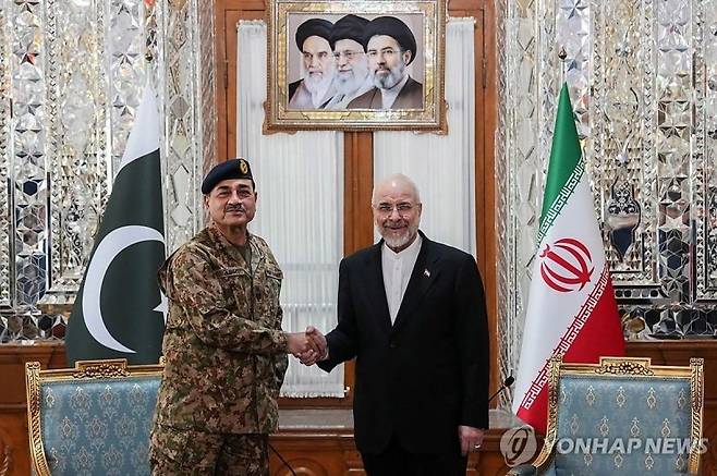 미국과 이란의 종전 협상이 한층 진전돤 것으로 전해졌다. 연합뉴스