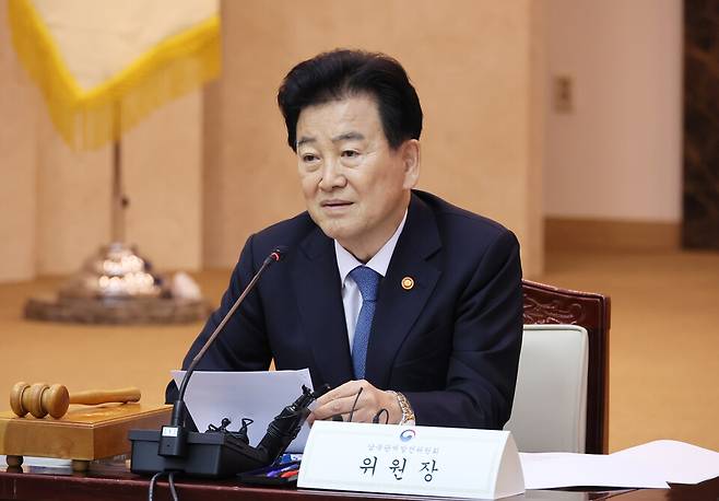 정동영 통일부 장관이 3월19일 서울 종로구 정부서울청사에서 열린 남북관계발전위원회 전체회의에서 발언하고 있다. ⓒ연합뉴스