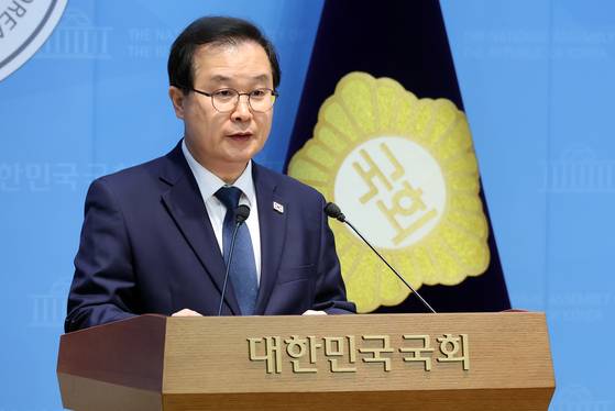 쌍방울 주가조작 사건 수사 필요성을 제기한 이건태 더불어민주당 의원 〈출처=연합뉴스〉