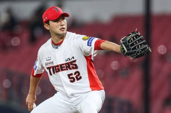 KIA 투수 홍건희.(KIA 타이거즈 제공)