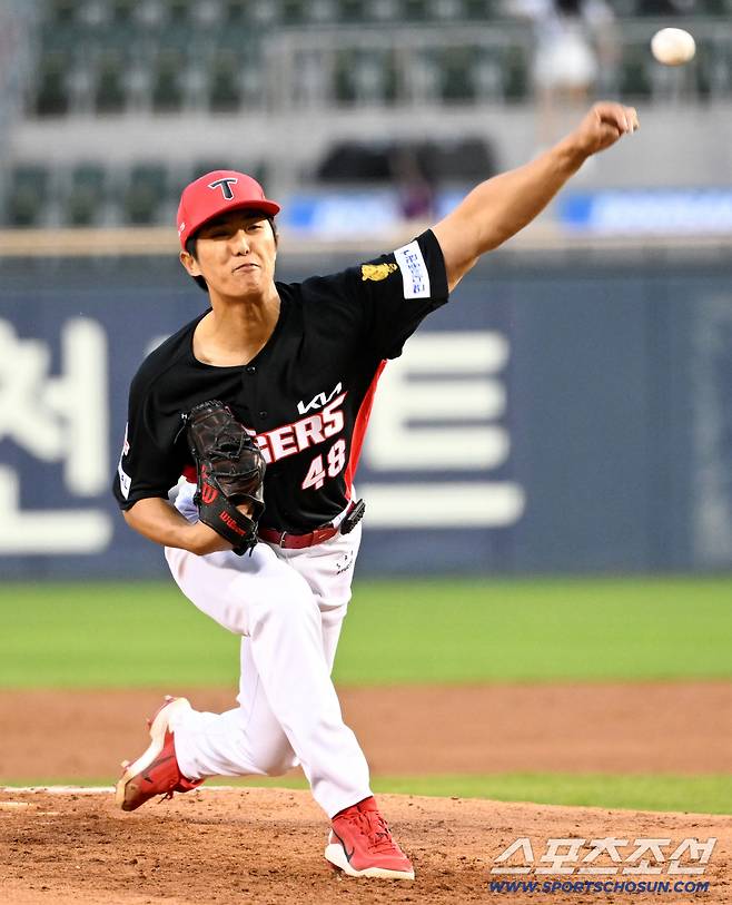 17일 잠실구장에서 열린 두산과 KIA의 경기. KIA 이의리가 역투하고 있다. 잠실=박재만 기자 pjm@sportschosun.com/2026.04.17/