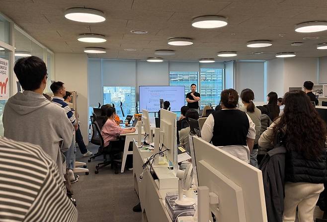 차즘 서비스 개선을 위한 회의 모습. 디자인앤프랙티스 제공