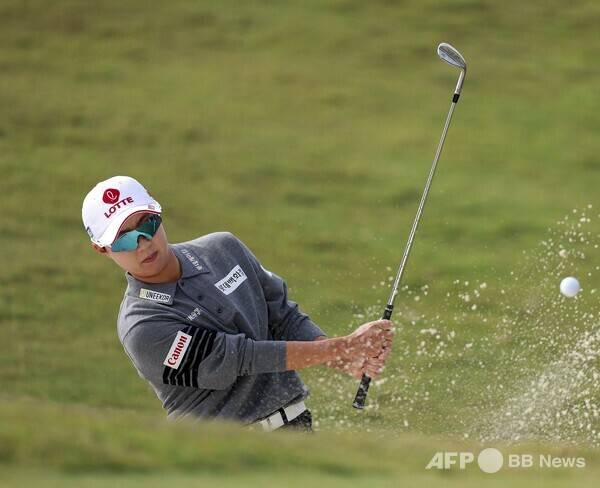 사진은 김효주 프로가 2026년 미국여자프로골프(LPGA) 투어 JM이글 LA 챔피언십 1라운드에서 경기하는 모습이다. 사진제공=ⓒAFPBBNews = News1 (사진을 무단으로 사용하지 마십시오.)
