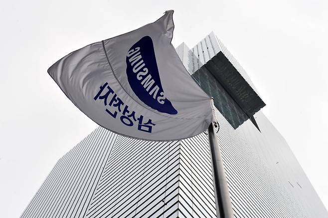 서울 서초동 삼성전자 건물./한국경제 강은구 기자