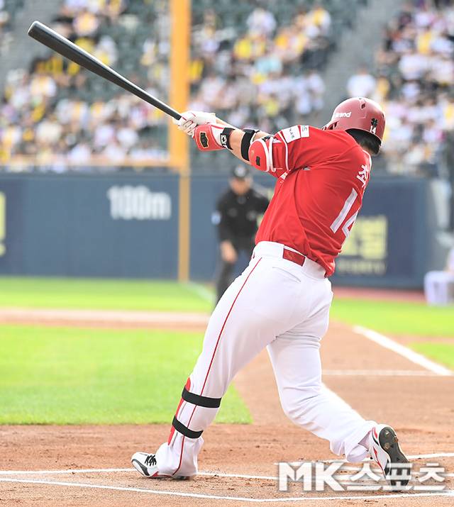 최정은 18일 NC전에서 홈런을 기록했다. 사진=천정환 기자
