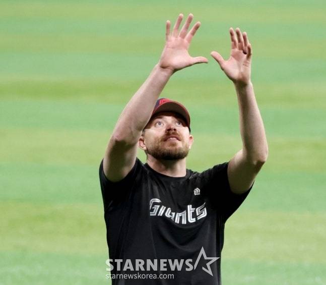 롯데 비슬리. /사진=강영조 선임기자