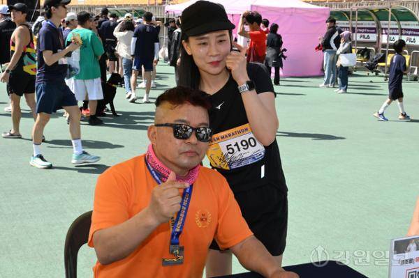 전설의 마라토너 황영조가 18일 춘천 송암스포츠타운에서 열린