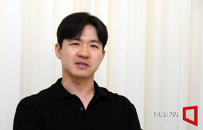 조현구 CT 대표가 서울 강남구 선릉로 사무실에서 아시아경제와 인터뷰 하고 있다. 조용준 기자