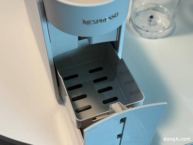 네스프레소 버츄오 업 기기. 김상준 기자 ksj@donga.com