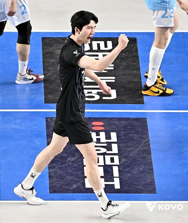 프로배구 남자부 자유계약선수(FA) 가운데 가장 큰 주목을 받은 허수봉. 원소속팀 현대캐피탈에 남을 가능성이 큰 것으로 전해진다. 사진 KOVO