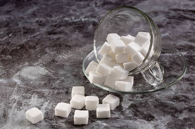 과당이 포도당과는 다른 방식으로 대사 건강에 영향을 미칠 수 있다는 분석이 나왔다. 사진=게티이미지뱅크