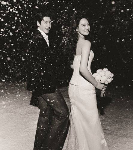 10년간의 긴 연애를 마치고 지난해 12월 결혼식을 올린 배우 김우빈·신민아 부부.&nbsp;