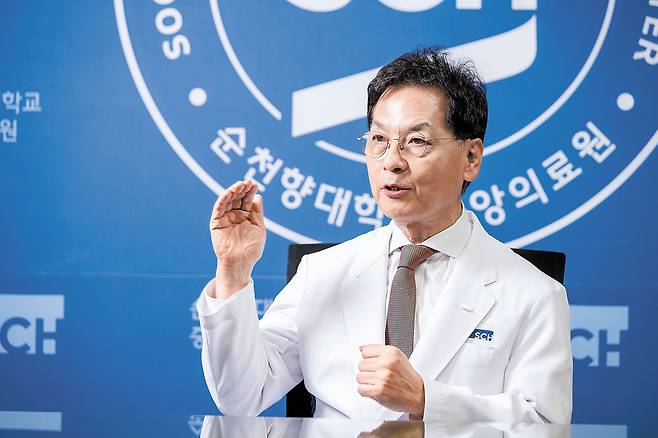순천향대 서울병원 산부인과 이정재 교수는 “여성은 평생에 걸쳐 철분 손실을 겪는 만큼 생애주기별 단계에 맞춘 철분 교정 전략이 필요하다”고 강조했다. 김동하 객원기자