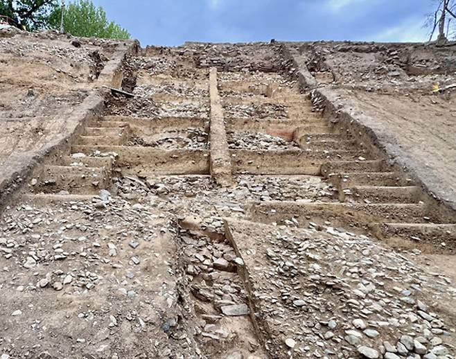 신라시대 대구지역 중심 성곽이었던 ‘대구 달성’이 20일 시민들에게 공개됐다.