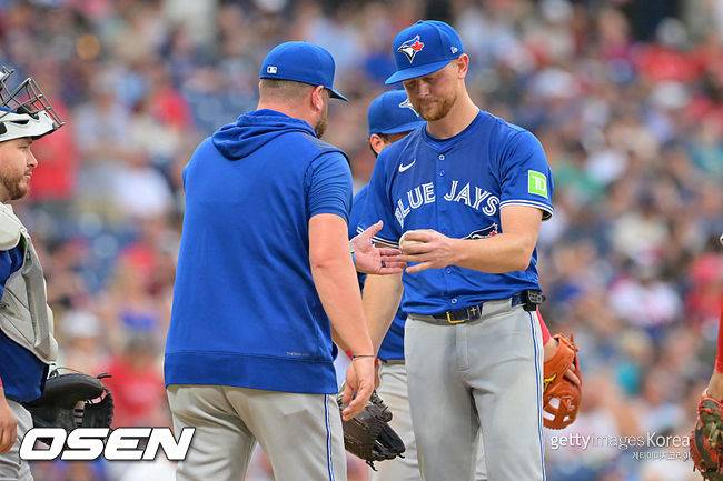 [사진] 에릭 라우어와 존 슈나이더 감독 ⓒGettyimages(무단전재 및 재배포 금지)