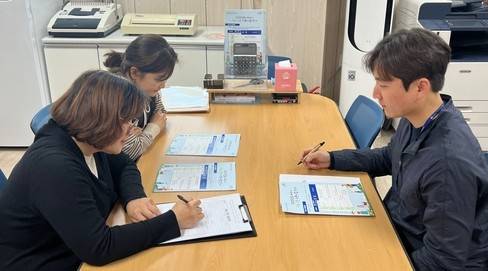 나웅수 여수시 농업인육성팀 주무관 [여수시 제공]
