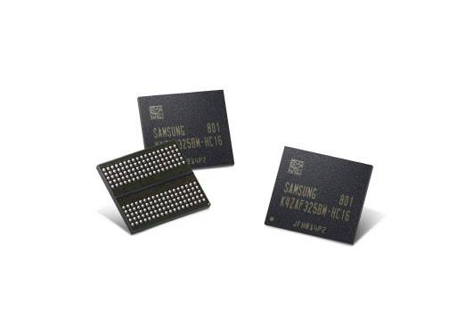 삼성전자 16Gb GDDR6 D램.(사진=삼성전자)